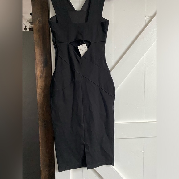 H&M dress - Picture 2 of 2